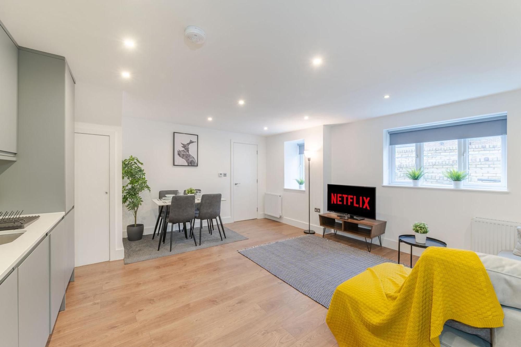 The Perfect Stay London, Home With 2 Bedrooms 1 Bath - Battersea, Vauxhall And Nine Elms Екстериор снимка