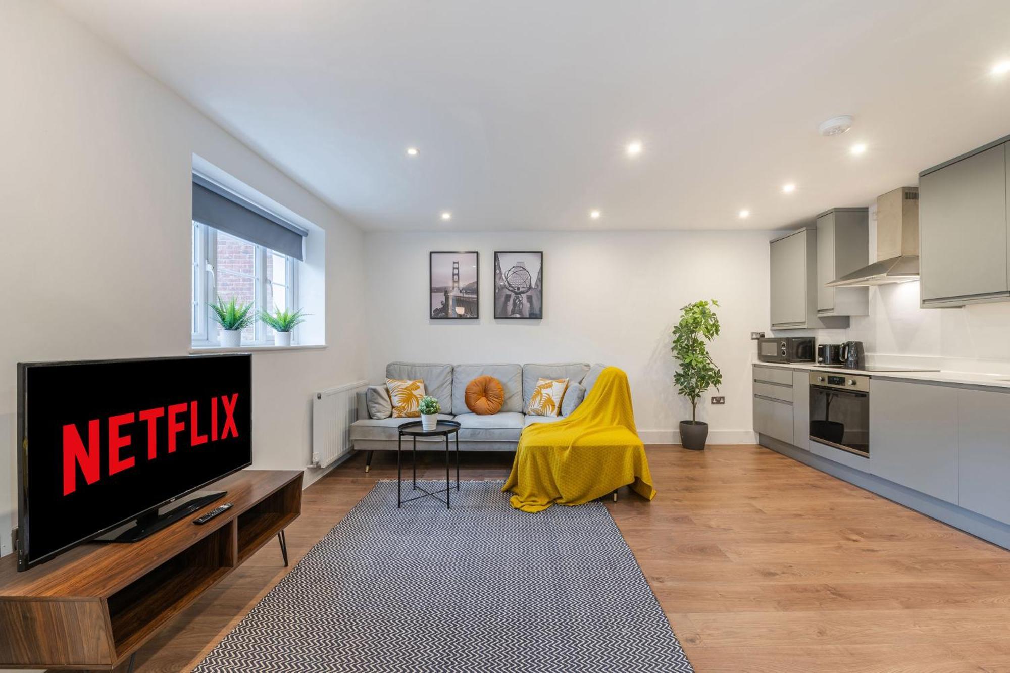 The Perfect Stay London, Home With 2 Bedrooms 1 Bath - Battersea, Vauxhall And Nine Elms Екстериор снимка