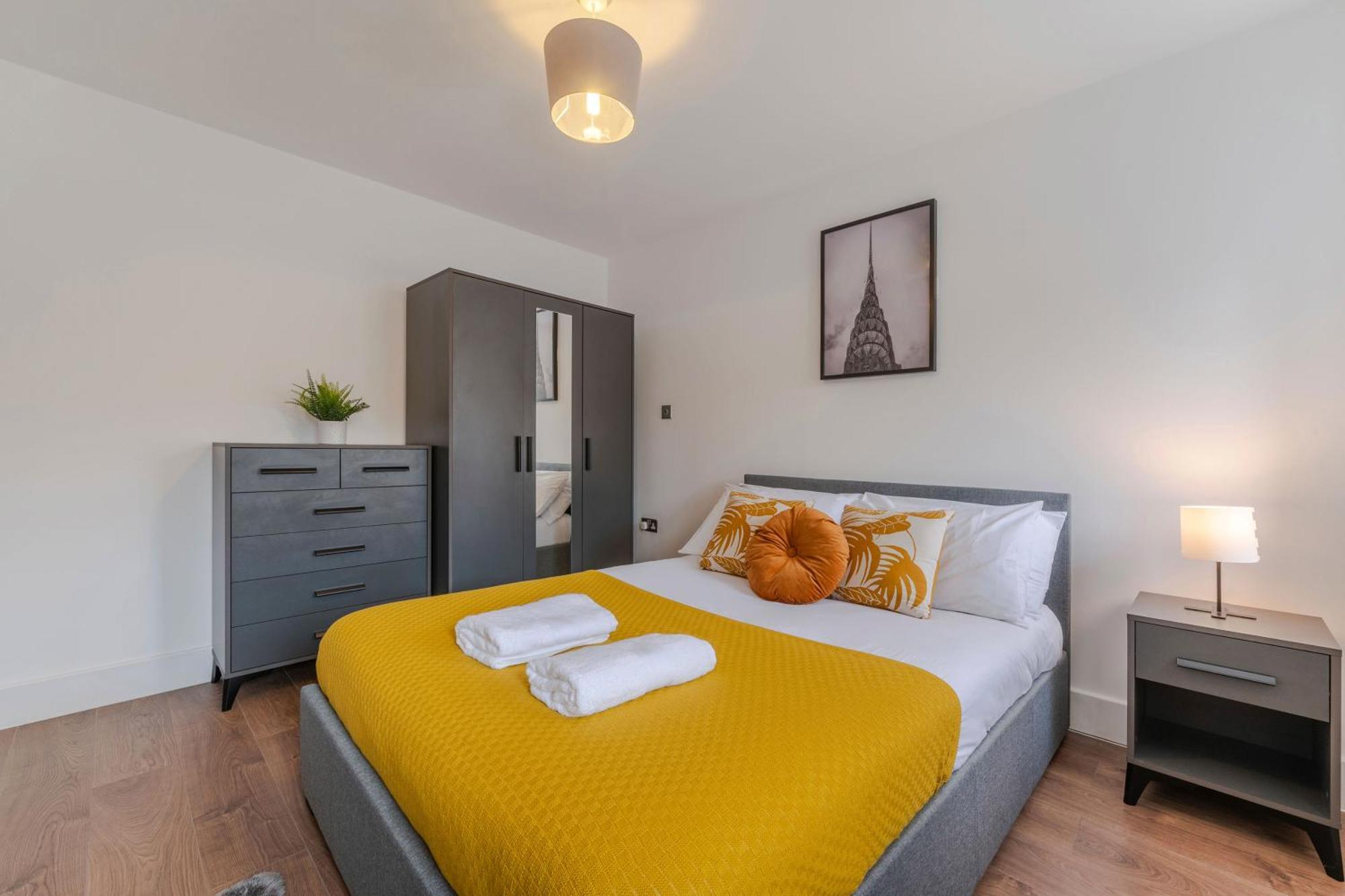 The Perfect Stay London, Home With 2 Bedrooms 1 Bath - Battersea, Vauxhall And Nine Elms Екстериор снимка